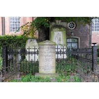 17875_6202 Begräbnisstelle - Kopstocks; Friedhof der Christianskirche in Hamburg Ottensen. | 